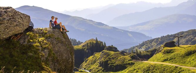 Trip Schweiz Tirol - Region Zillertal auf die Reise - Wunschliste! Finde die besten Sehenswürdigkeiten der Region Zillertal, Erlebnisse und gemütlichen Unterkünfte der Hotels in der Tiroler Region Zillertal. Lust bei einem Last Minute Urlaub, die Region Zillertal zu erkunden? Buche günstige Unterkünfte in der Region Zillertal mit herrlichen Blick auf die Berge. Region Zillertal Urlaub Angebote ob Hotel mit Halbpension, Unterkunft mit Frühstück oder flexibel & spontan bleiben und eine große Auswahl an Ferienhäuser - Ferienwohnungen in der Region Zillertal für den perfekten Urlaub vergleichen & buchen. Die Highlights finden, Tagesausflüge - Erlebnisse planen, die sich hervorragend eigenen zum Geschichten erzählen. Einen unvergesslichen Familienurlaub in der Region Zillertal in einer Ferienwohnung verbringen und dabei die besten Urlaubsangebote aller Orte in der Region Zillertal erhalten. Beliebte Orte für eine Urlaubsbuchung in der Region Zillertal: Straß, Schlitters, Bruck, Hart, Fügen, Uderns, Ried, Kaltenbach, Stumm, Brandberg, Ginzling, Hippach, Mayrhofen, Ramsau, Schwendau, Gerlos, Gerlosberg, Hainzenberg, Rohrberg, Zell am Ziller, Zellberg, Finkenberg, Tux, Lanersbach, Vorderlanersbach, Juns, Madseit, Hintertux